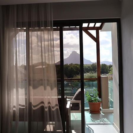 Top-Floor Modern 3Bd Penthouse With Beautiful Mountain View Terrace - 5 Min Walk To Beach Flic en Flac Exterior photo