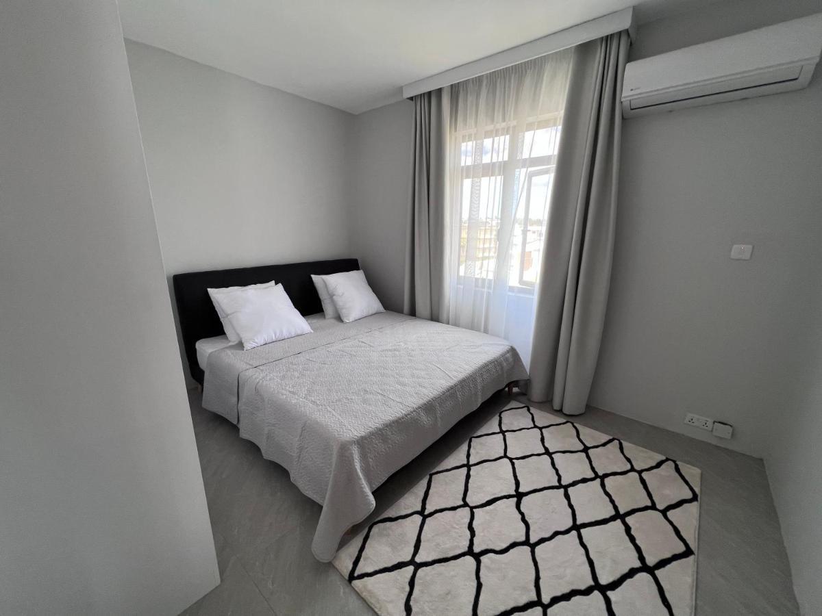Top-Floor Modern 3Bd Penthouse With Beautiful Mountain View Terrace - 5 Min Walk To Beach Flic en Flac Exterior photo